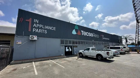 25 Brunel Rd, Tulisa Park